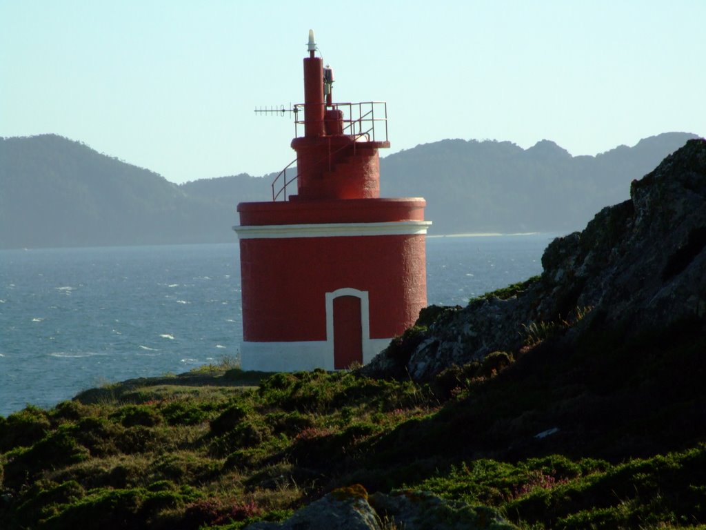 Faros de Galicia- Punta Robaleira by jrodripr(José Rguez)