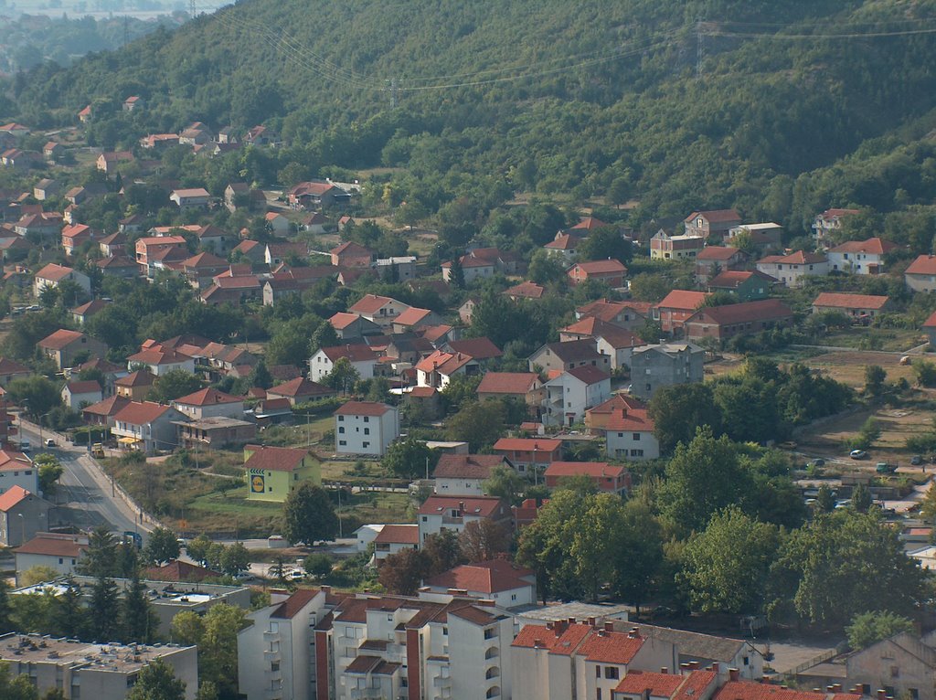 Sinj, Tomaševići by Srecko Pejakovic