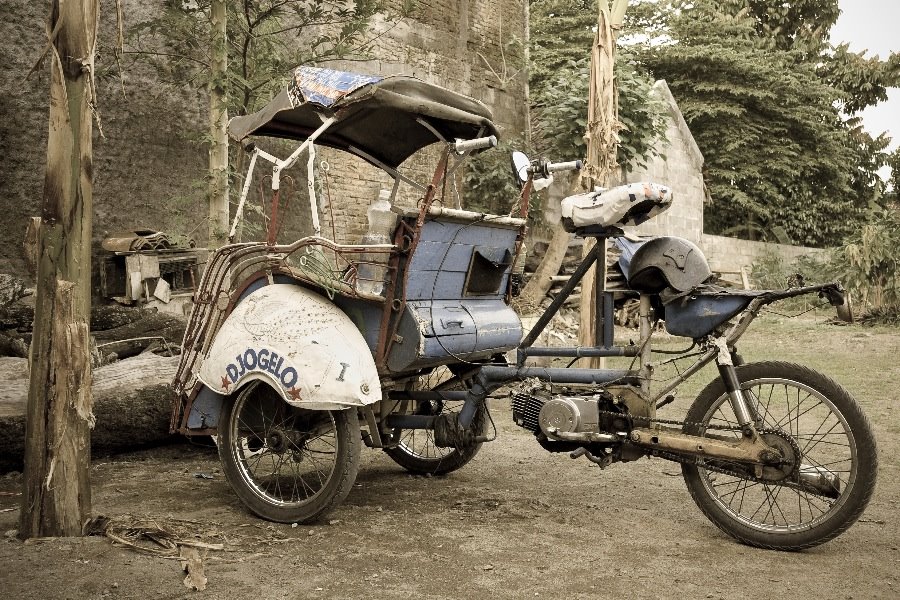 Becak Bermotor by Bert Lanting Fotogra…