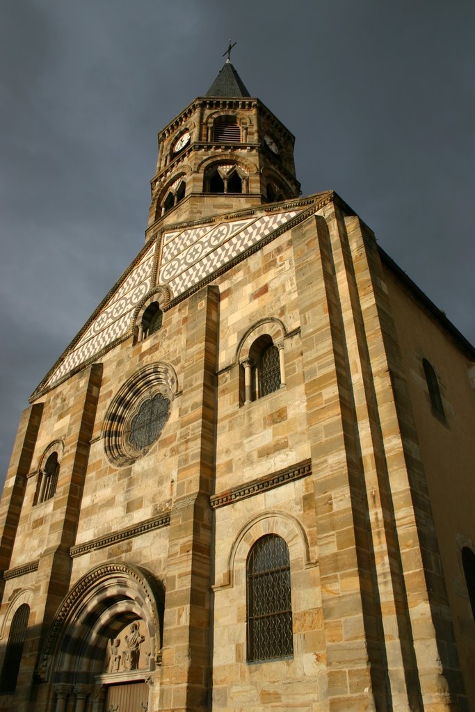 EGLISE DE COURNON by Antiquidées