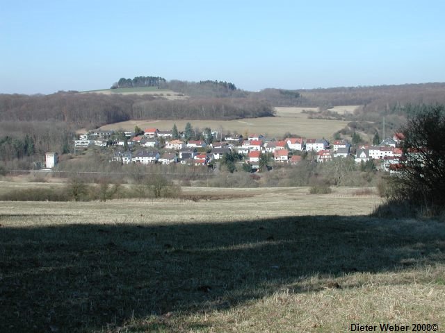 Blick auf Eschringen (Ellerkopp) by dimaweb