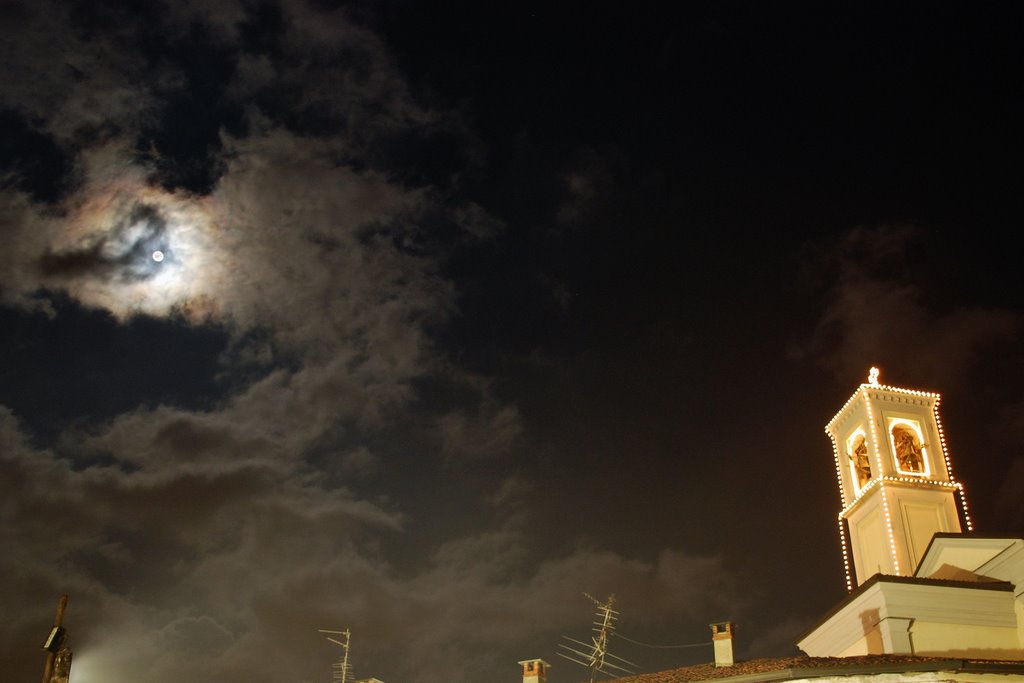 La luna sulla festa del Santuario by Sergio Canobbio