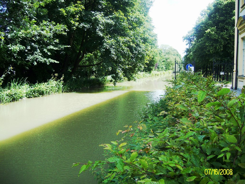 SCHLESSHEİM SCHLOSSPARK MUNICH YAKINLARINDA KANAL by yaska42