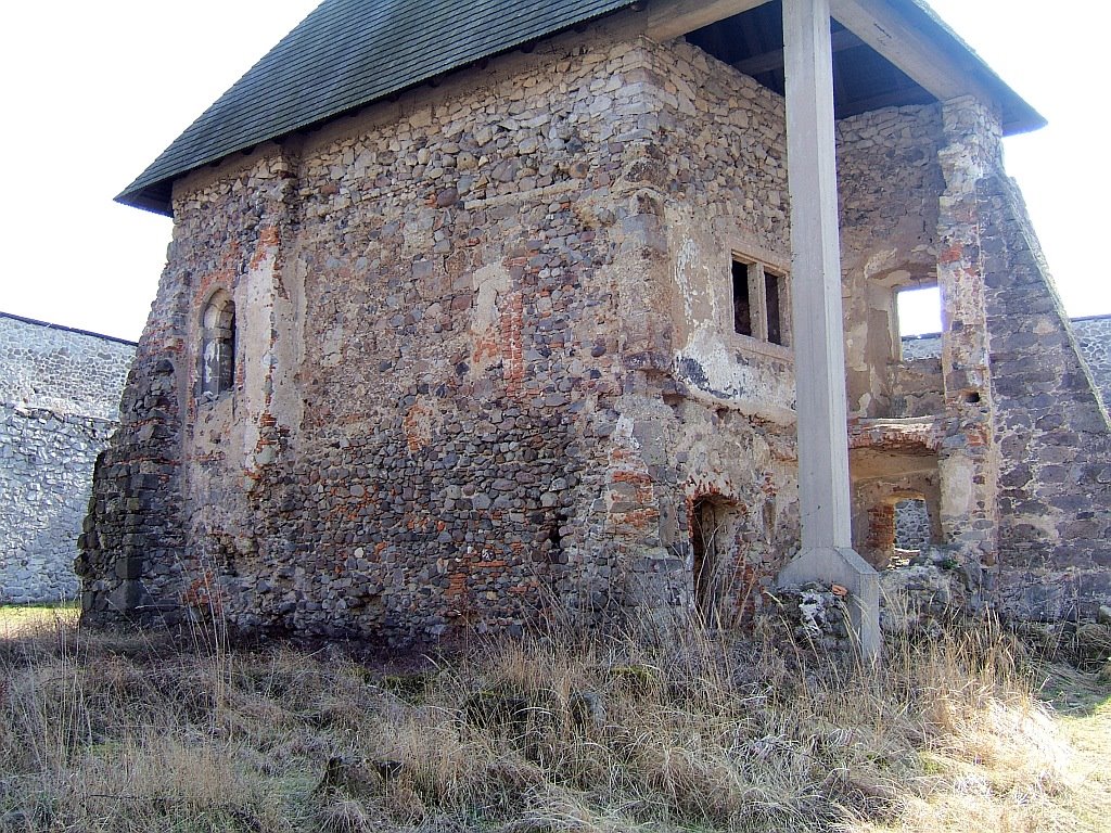 Zvyšok kostola by Miroslav Blaho