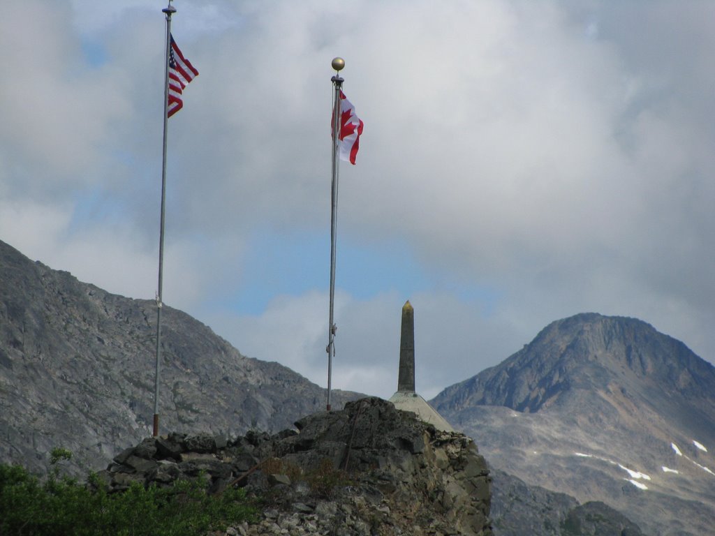 WhitePass Skagway Alaska by agustin mantilla