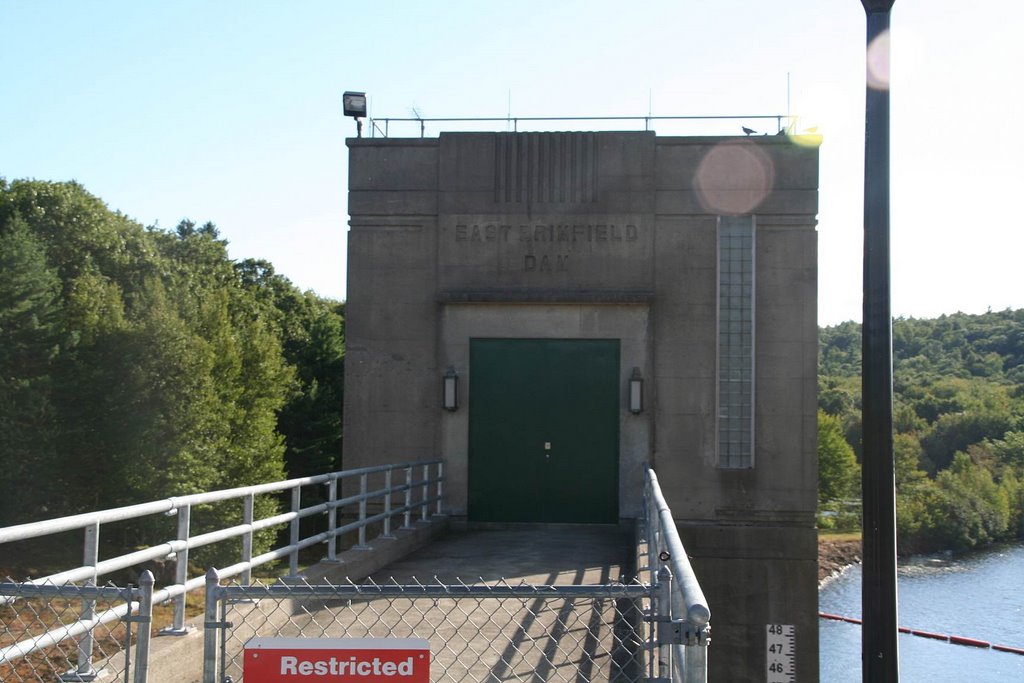 Front Of Dam Entrance by Andri Kyrychok