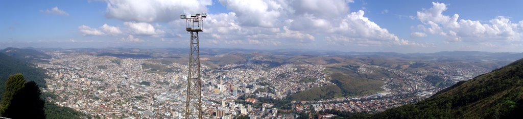 Panorâmica de Poços by Beor Moussi Figueire…