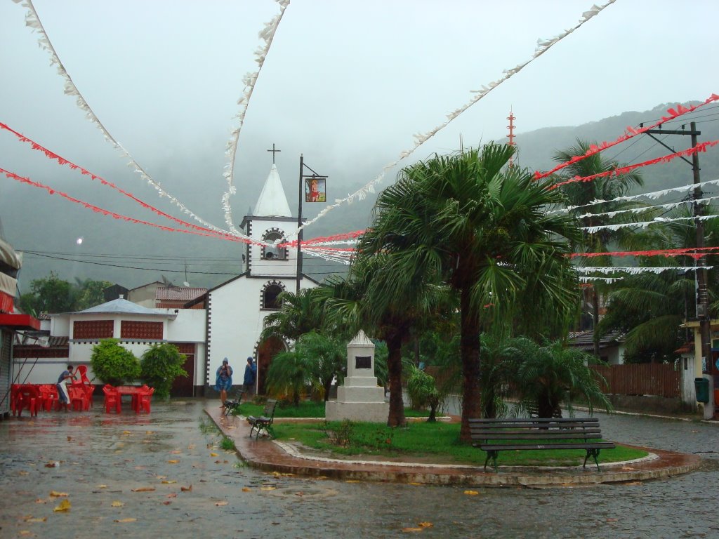 Tormenta en Ilha Grande by Arielyo