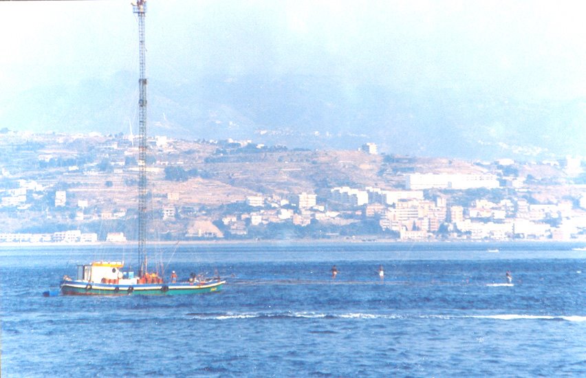 Stretto di Messina: vadda....."na fulua" ..... by Nino A Anastasi