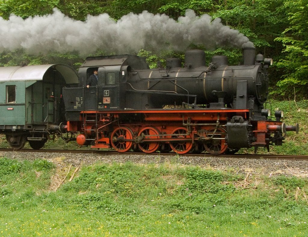 Unter Volldampf in der Fränkischen Schweiz by Michael Heyne