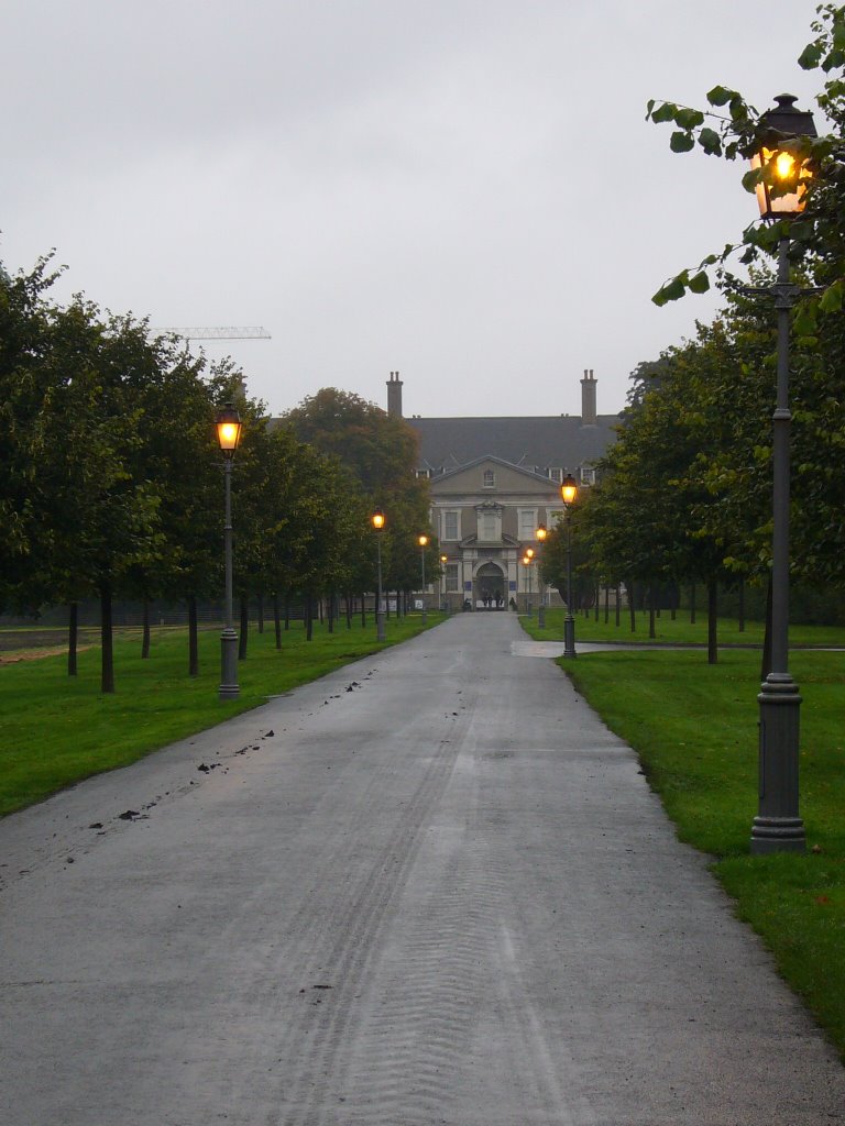 Ushers, Dublin, Ireland by fumie