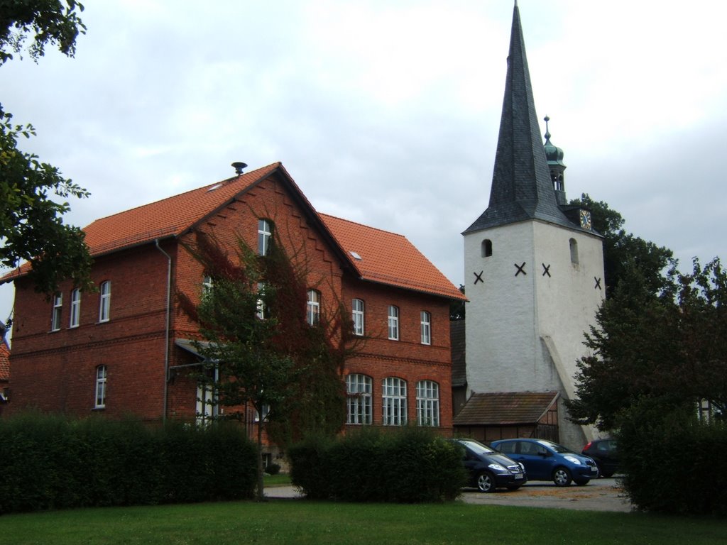 Anderbeck Grundschule / Ev. St. Martin Kirche by +wewe+