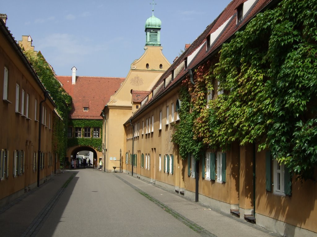 Fuggerei_Augsburg by Na Denn