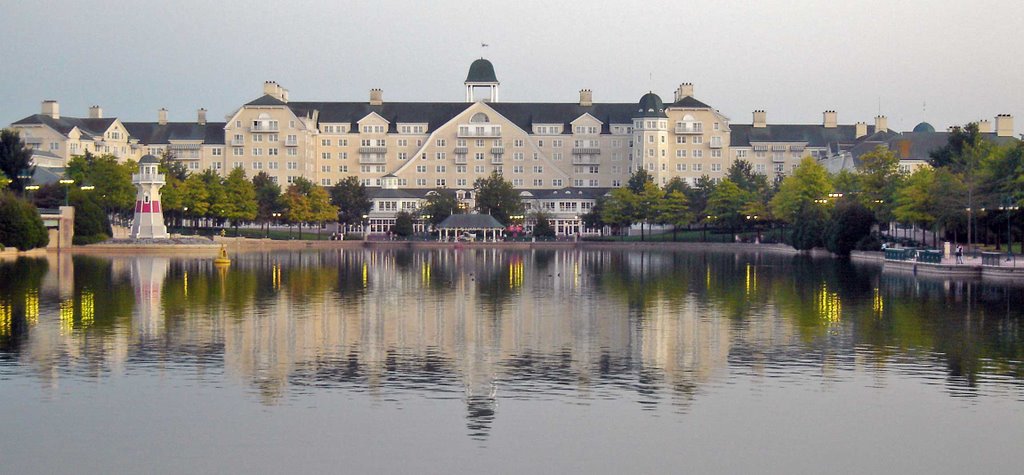 Hotel newport disneyland paris by Enrico Susta