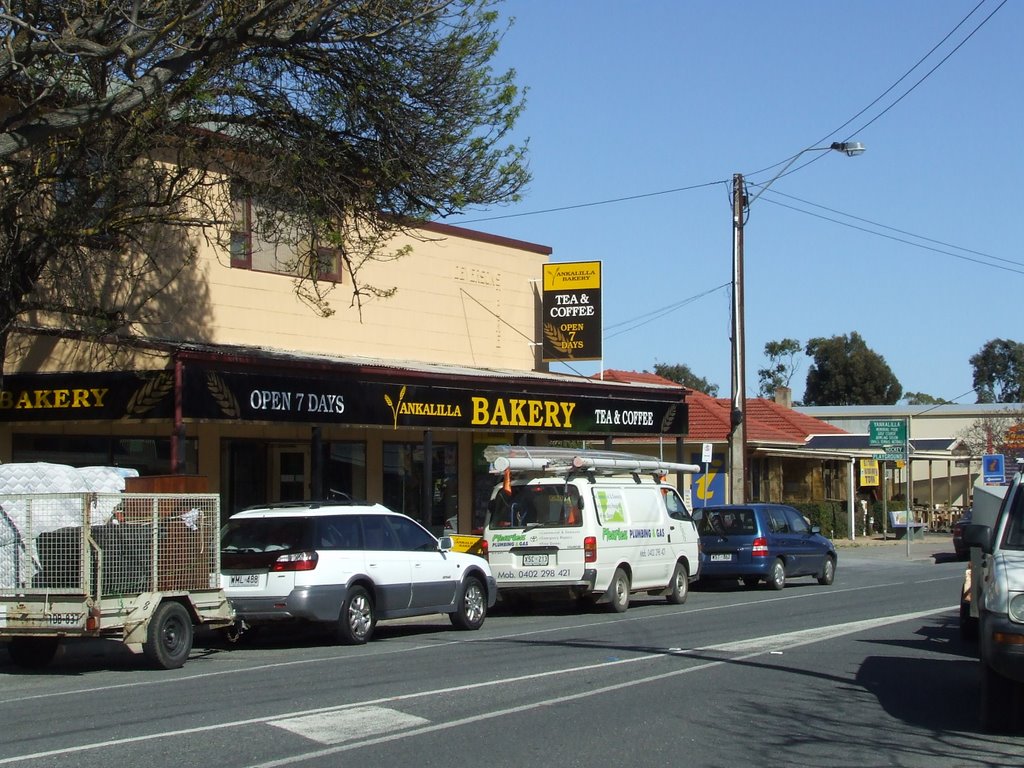 Yankalilla Bakery by Don Nairn