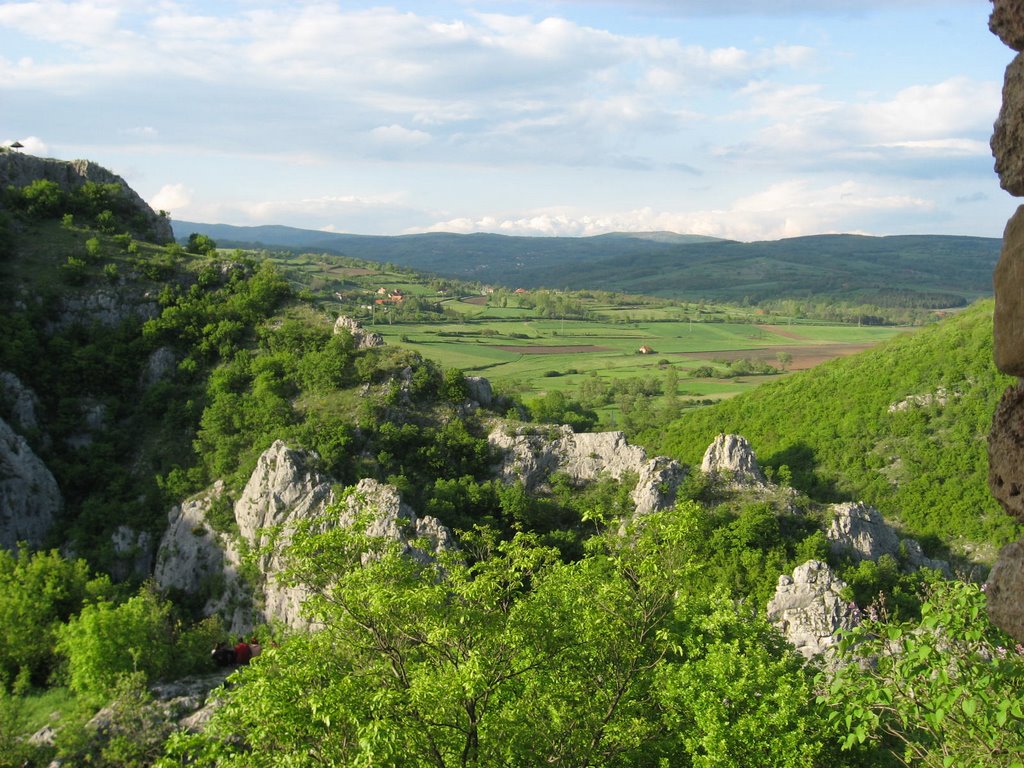 Pogled sa Soko Grada ka Zajecaru - View from Soko Grad unto Zajecar by nikel