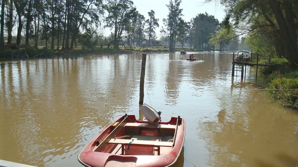 Rio Lujân Muelle Villa Tranquila by roberto ianotti