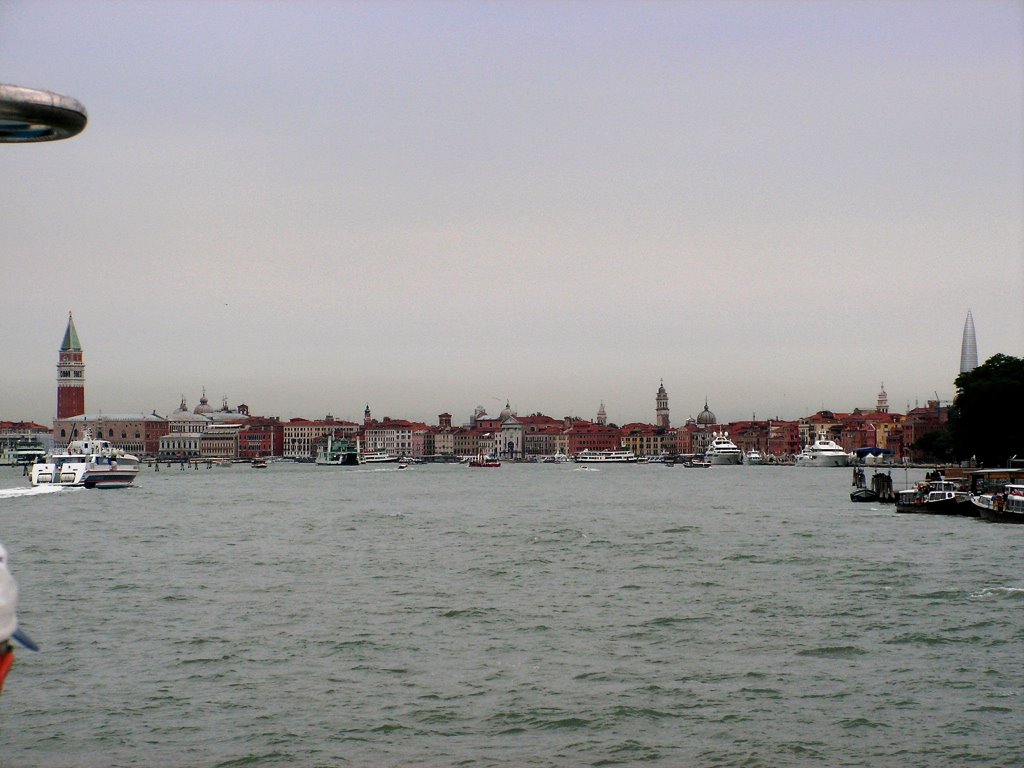 Venice by csabeszbond