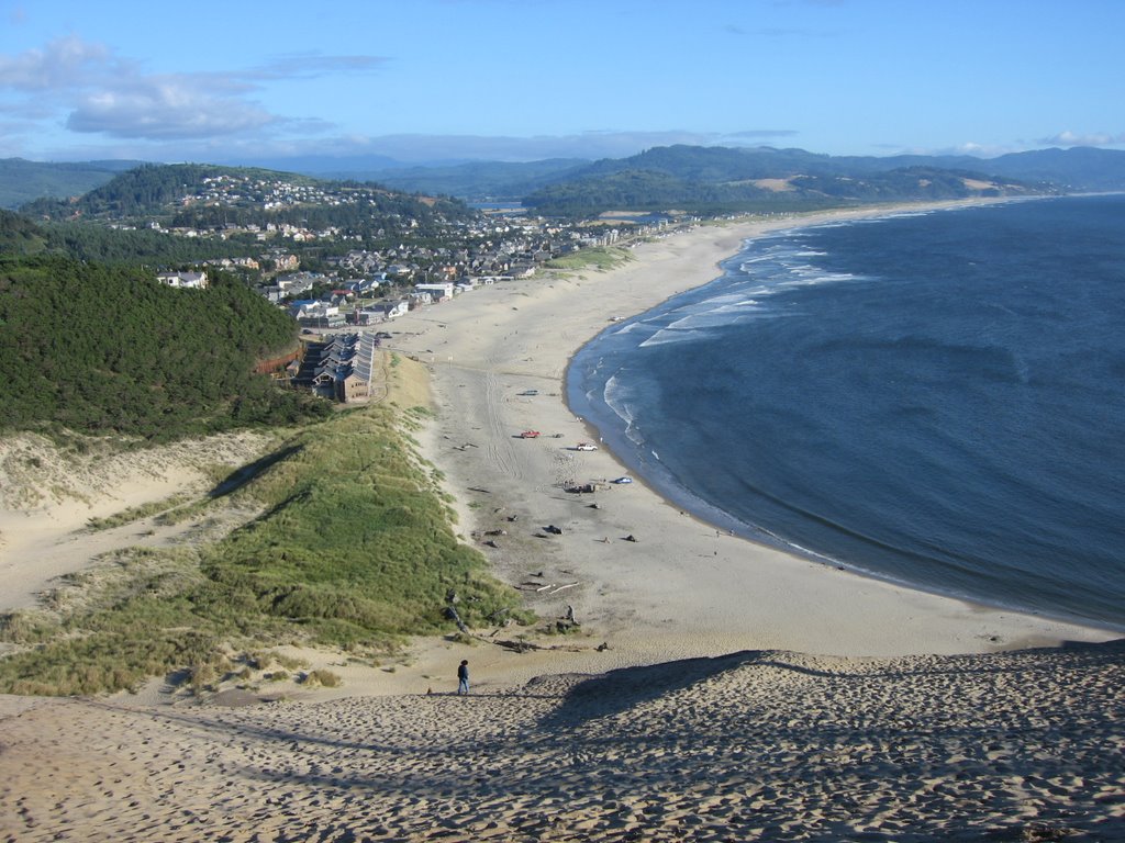 On dune, Cape Kiwanda, Pacific City 2007 by quarck