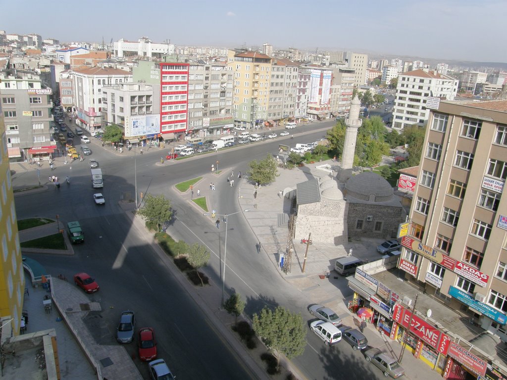 ŞEHİT MİRALAY NAZIM BEY BULVARI/KAYSERİ/PHOTO BY.M.SAMİ YİĞİT by Muhammet Sami Yigit