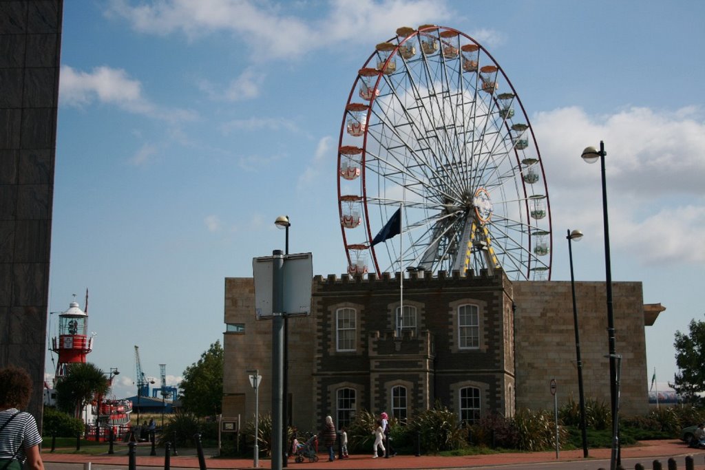 Giant Wheel by Thomas Leslie Buus N…