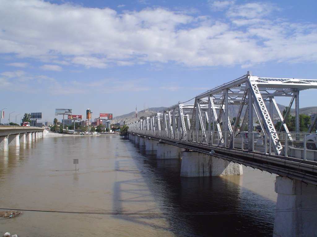 Puente plateado torreon gomez by raul_escamilla