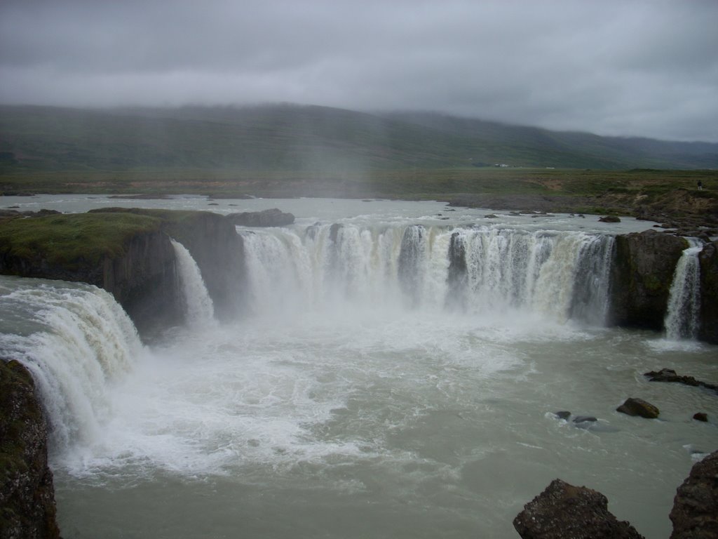 Godafoss by Martijn Ouweneel