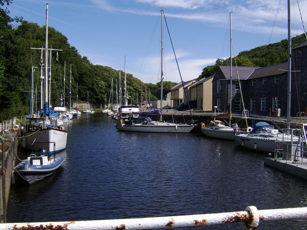 Y Felinheli marina from the lock gates by Bigdutchman