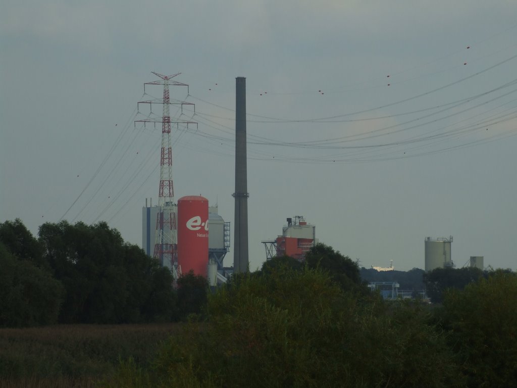 Weserdeich, Blick auf Kraftwerk Farge by mhickl