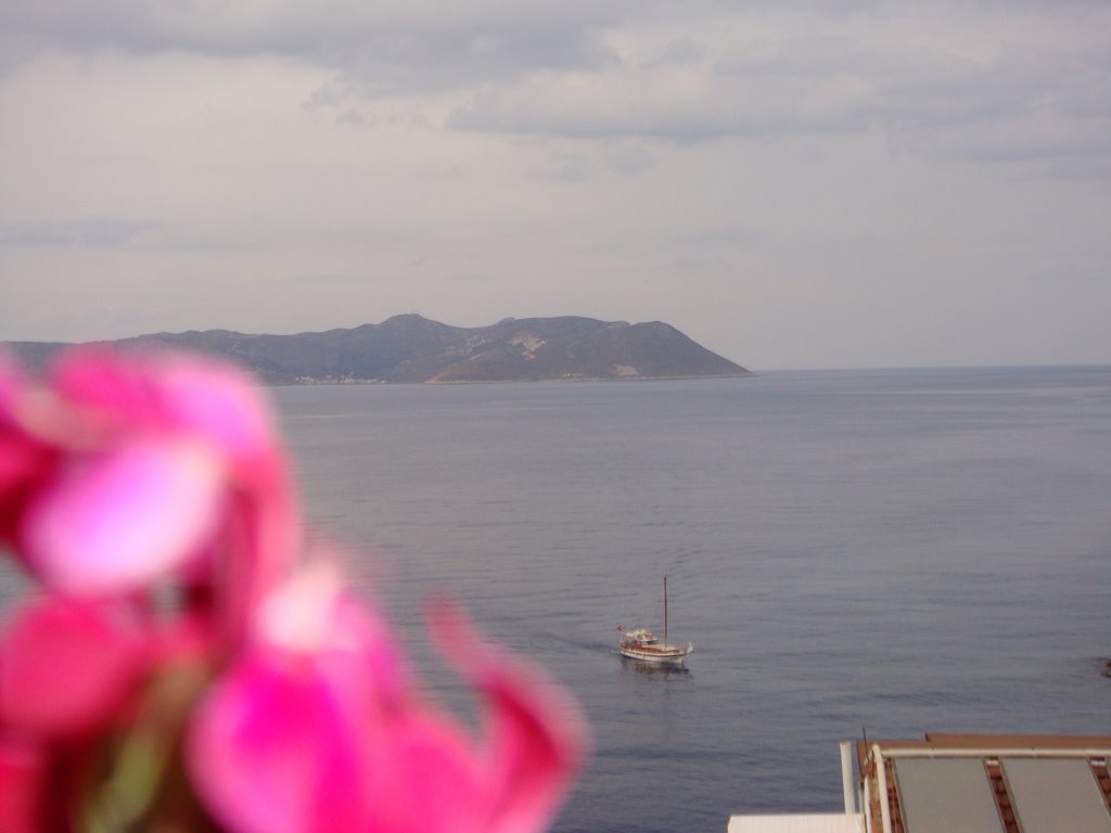 Meis Island view from Kaş - Küçük Çakıl September 2008 by Deniz_Barracuda