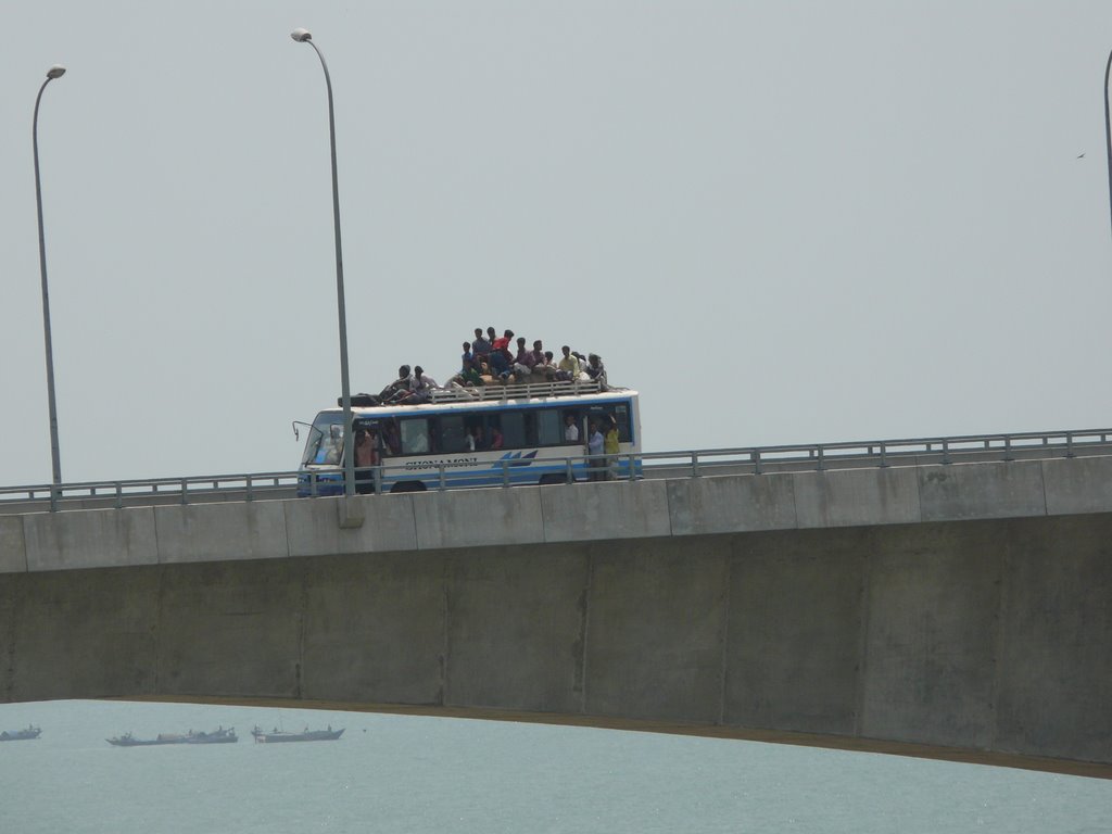 Bangladesh- bus by Lubica Joarder