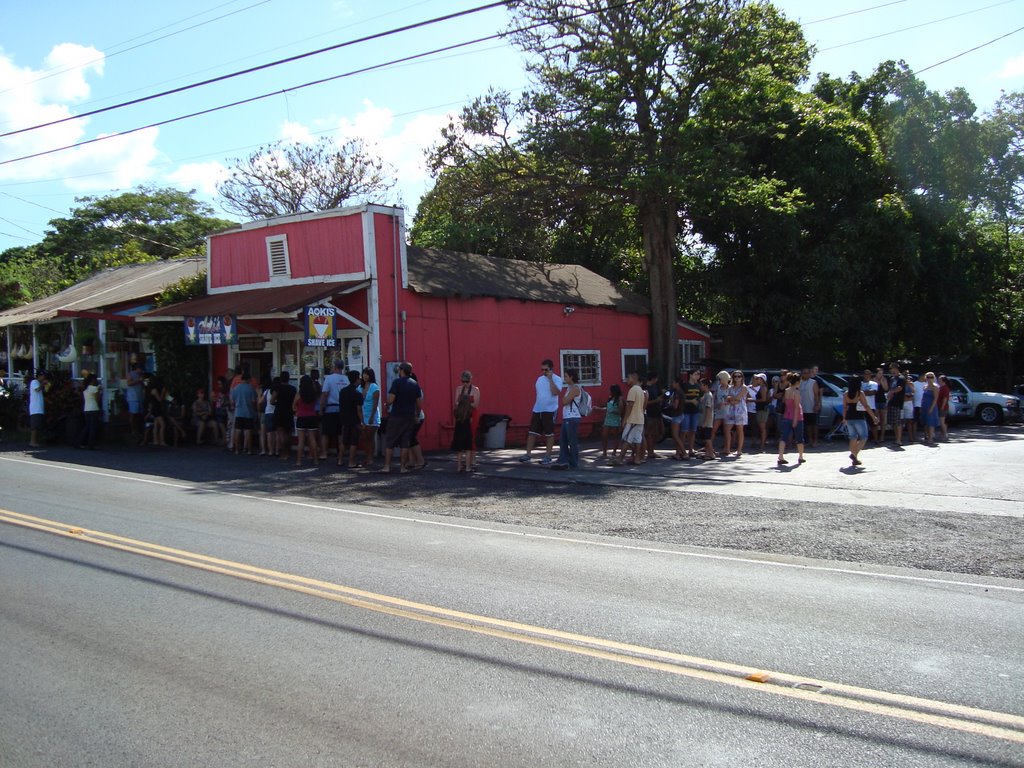 Aoki's Shaved Ice, Hawaii by Pestovich