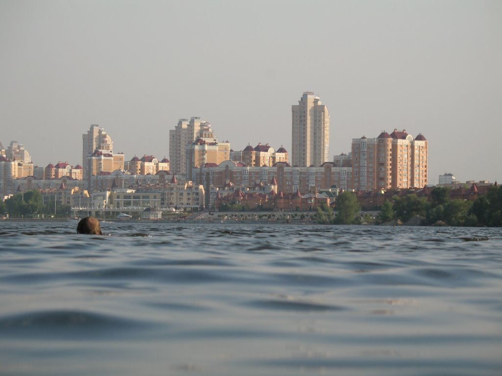 Obolons'kyi district, Kiev, Ukraine by Oboloner