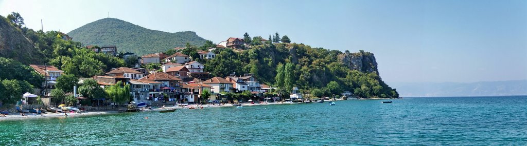 Трпејца Панорама на Плажата (Trpejca Beach Panorama View) by Dragan Josifoski