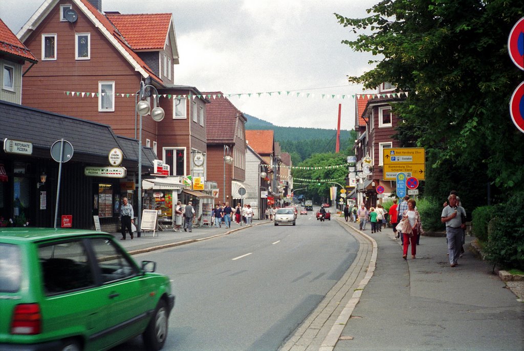 Braunlage - Am Brunnen - 1997 by GeLi+KäLi