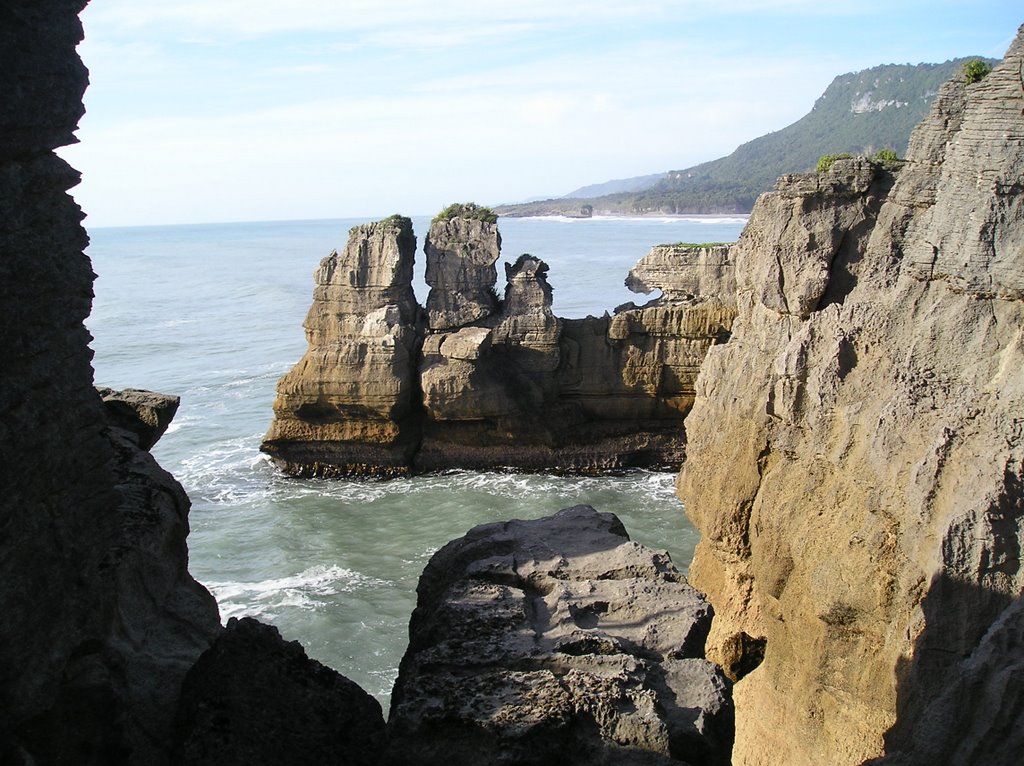 Pancake rocks by connie_was_here