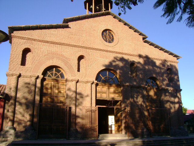 Iglesia Putaendo by Renato Antonio Rojas Funes