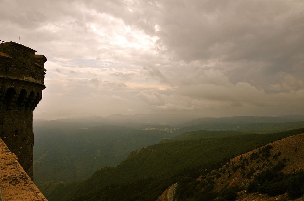 Le Mont Aigoual en Septembre 2008, le ciel est bien bas ! by Flaneuse-92