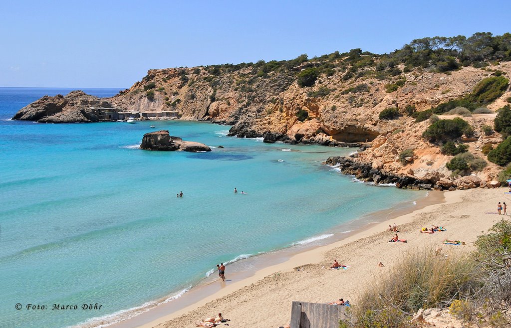 Strand von Cala Tarida by Marco Döhr