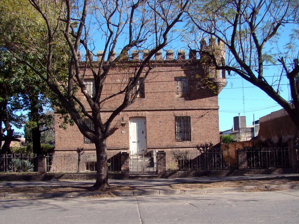 Barrio San Jose, Gálvez, Santa Fe, Argentina by Fabian Seia