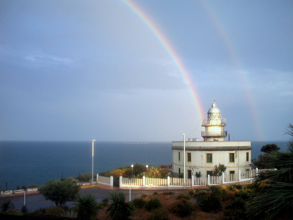 Faro Oropesa con Arco Iris by V.Bonet