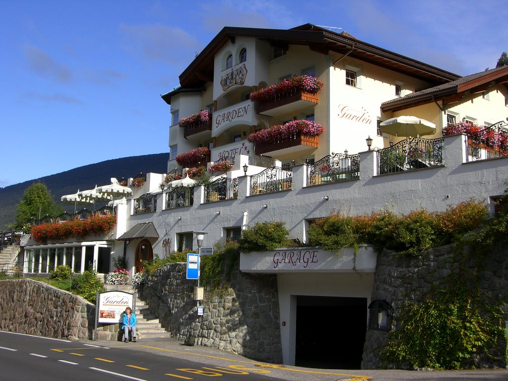 Hotel Garden-Sankt Ulrich by Robert Grief