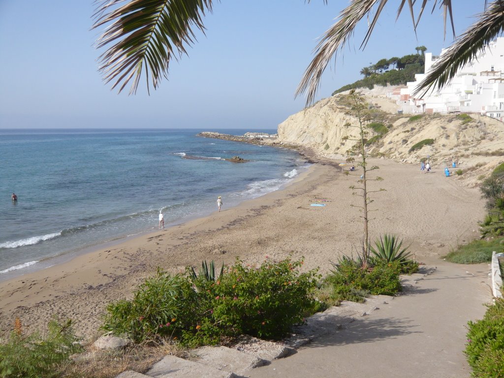 Cala Lanuza Beach by Andrew Holroyd