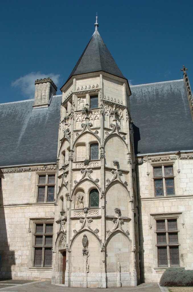 BOURGES - HOTEL DES ECHEVINS by C.LRDB