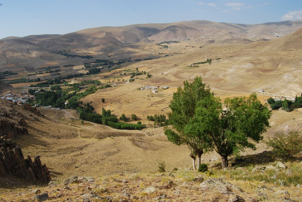 Akcakale köyünde erezyondan oluşan tabiaat şaheserlerine yolculuk 183 by karabulutsayit