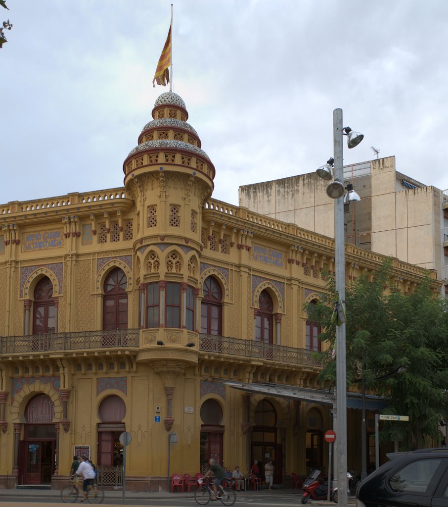 Nou Casino "La Constancia" a Sant Feliu de Guixols by Carlos Sos Navarro