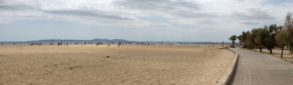 Platja d'Empuriabrava (Costa Brava) by Carlos Sos Navarro