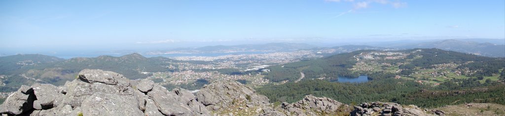 Panoramica galiñeiro by hipolito castro