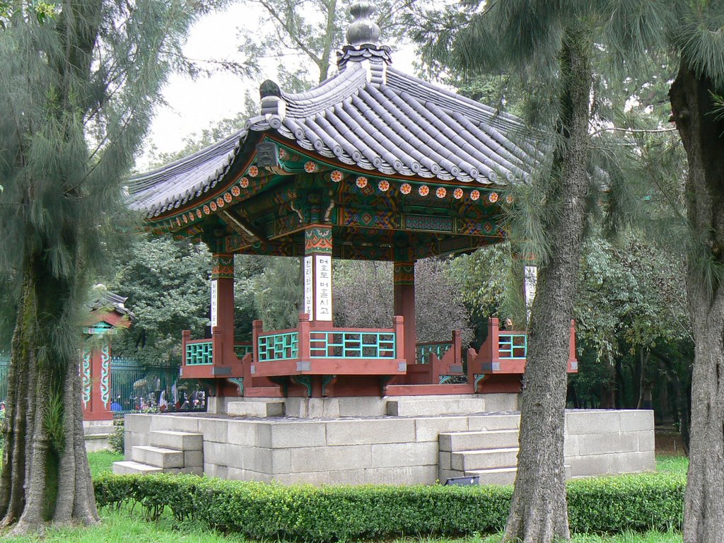 Korean Pavillion at Chapultepec Park Sep 16, 2008 by Jorge Portales