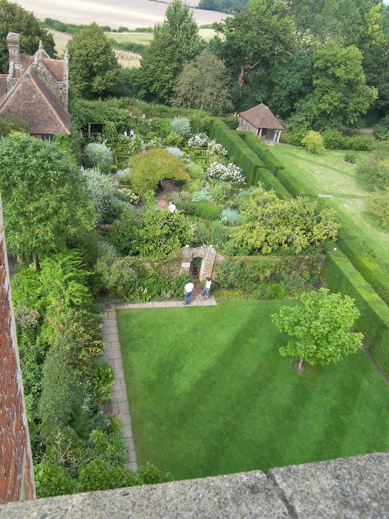 Sissinghurst Castle Garden by CAB1